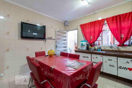 Casa à venda com 300m², 2 quartos e 2 vagasCozinha