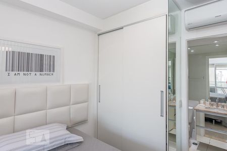 Quarto de kitnet/studio para alugar com 1 quarto, 33m² em Brooklin Paulista, São Paulo
