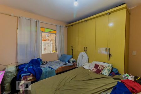 Apartamento à venda com 200m², 3 quartos e 2 vagas Apartamento à venda com 200m², 3 quartos e 2 vagasQuarto 2