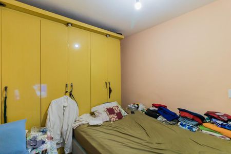 Apartamento à venda com 200m², 3 quartos e 2 vagas Apartamento à venda com 200m², 3 quartos e 2 vagasQuarto 2
