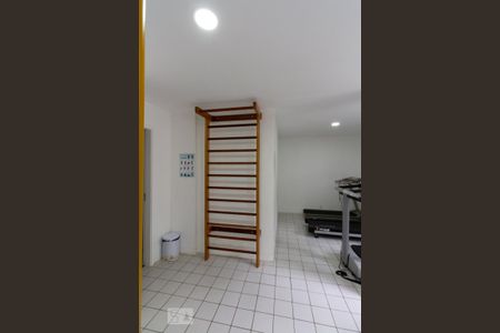 Apartamento à venda com 115m², 3 quartos e 3 vagas Apartamento à venda com 115m², 3 quartos e 3 vagasÁrea comum