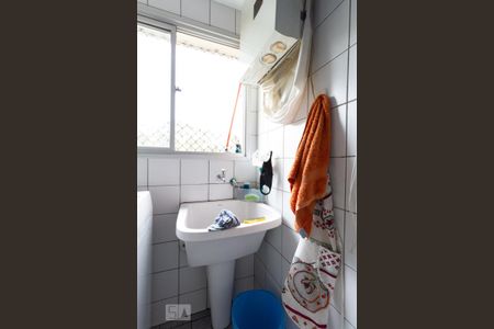 Apartamento à venda com 115m², 3 quartos e 3 vagas Apartamento à venda com 115m², 3 quartos e 3 vagasÁrea de serviço