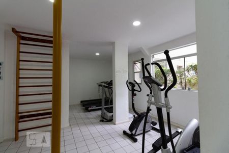 Apartamento à venda com 115m², 3 quartos e 3 vagas Apartamento à venda com 115m², 3 quartos e 3 vagasÁrea comum