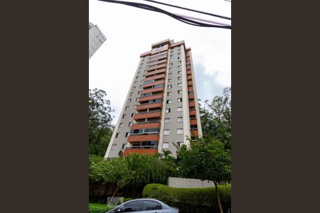 Apartamento à venda com 115m², 3 quartos e 3 vagas Apartamento à venda com 115m², 3 quartos e 3 vagasFachada
