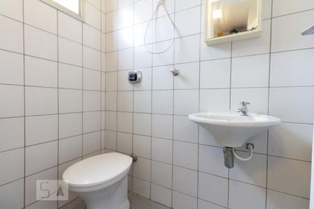 Apartamento à venda com 115m², 3 quartos e 3 vagas Apartamento à venda com 115m², 3 quartos e 3 vagasBanheiro de serviço