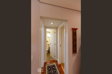 Apartamento à venda com 115m², 3 quartos e 3 vagas Apartamento à venda com 115m², 3 quartos e 3 vagasCorredor