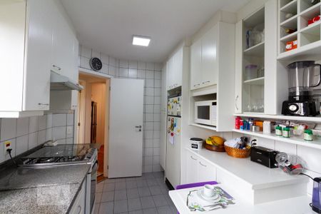 Apartamento à venda com 115m², 3 quartos e 3 vagas Apartamento à venda com 115m², 3 quartos e 3 vagasCozinha