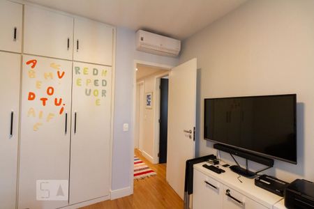 Apartamento à venda com 115m², 3 quartos e 3 vagas Apartamento à venda com 115m², 3 quartos e 3 vagasQuarto 3