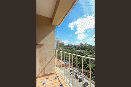 Varanda da sala de apartamento para alugar com 3 quartos, 71m² em Jardim Ampliacao, São Paulo