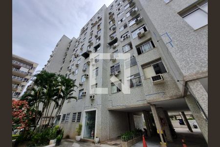 Apartamento à venda com 55m², 2 quartos e sem vaga Apartamento à venda com 55m², 2 quartos e sem vagaFachada do Bloco