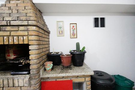 Casa à venda com 165m², 3 quartos e 3 vagas Casa à venda com 165m², 3 quartos e 3 vagasEspaço Gourmet