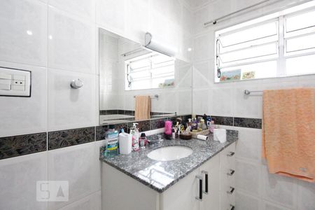 Casa à venda com 165m², 3 quartos e 3 vagas Casa à venda com 165m², 3 quartos e 3 vagassuíte 1