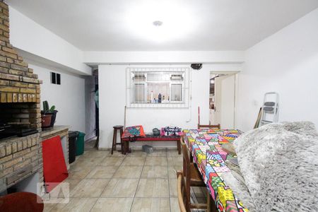 Casa à venda com 165m², 3 quartos e 3 vagas Casa à venda com 165m², 3 quartos e 3 vagasEspaço Gourmet