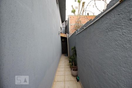 Casa à venda com 165m², 3 quartos e 3 vagas Casa à venda com 165m², 3 quartos e 3 vagasEntrada