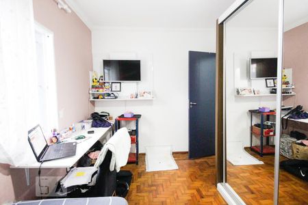 Casa à venda com 165m², 3 quartos e 3 vagas Casa à venda com 165m², 3 quartos e 3 vagassuíte 3