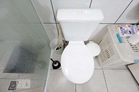 Casa à venda com 165m², 3 quartos e 3 vagas Casa à venda com 165m², 3 quartos e 3 vagasBanheiro social