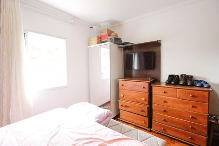 Casa à venda com 165m², 3 quartos e 3 vagas Casa à venda com 165m², 3 quartos e 3 vagassuíte 1