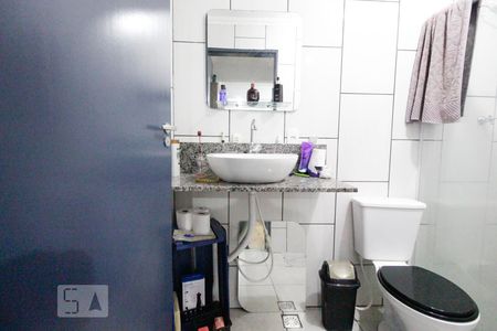 Casa à venda com 165m², 3 quartos e 3 vagas Casa à venda com 165m², 3 quartos e 3 vagassuíte 2