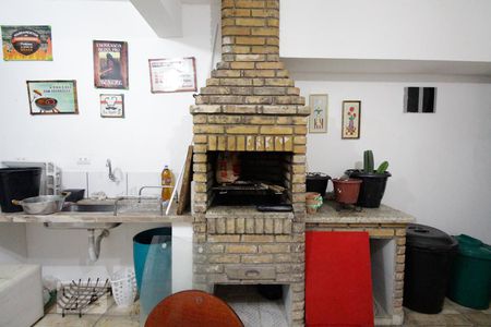 Casa à venda com 165m², 3 quartos e 3 vagas Casa à venda com 165m², 3 quartos e 3 vagasEspaço Gourmet