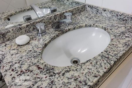 Apartamento para alugar com 94m², 2 quartos e 2 vagas Apartamento para alugar com 94m², 2 quartos e 2 vagasBanheiro 2 Pia