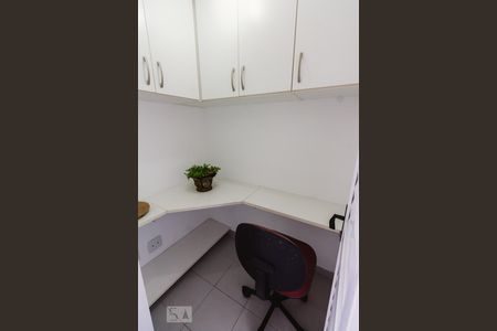 Apartamento para alugar com 94m², 2 quartos e 2 vagas Apartamento para alugar com 94m², 2 quartos e 2 vagasQuarto de Serviço