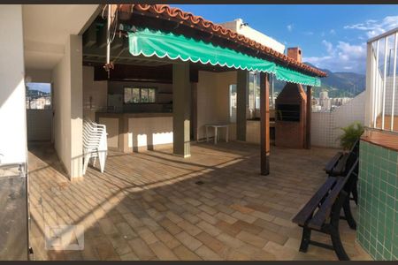 Apartamento à venda com 85m², 2 quartos e 1 vagaterraço possui uma área gourmet com churrasqueira