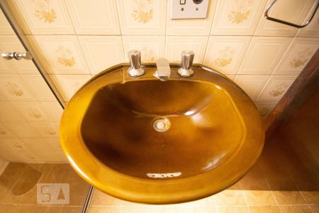 Casa à venda com 250m², 3 quartos e 1 vaga Casa à venda com 250m², 3 quartos e 1 vagaPia do Banheiro