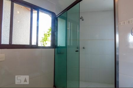 Apartamento à venda com 138m², 3 quartos e 2 vagas Apartamento à venda com 138m², 3 quartos e 2 vagasBanheiro da Suíte