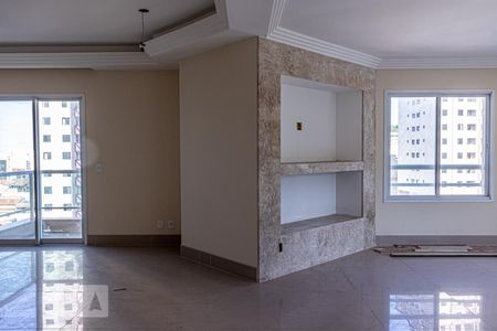 Apartamento à venda com 196m², 4 quartos e 6 vagasSala 1