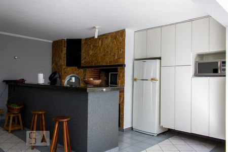 Casa à venda com 630m², 4 quartos e 8 vagasÁrea Externa