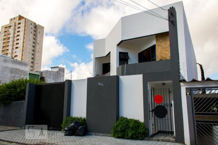 Casa à venda com 630m², 4 quartos e 8 vagasFachada