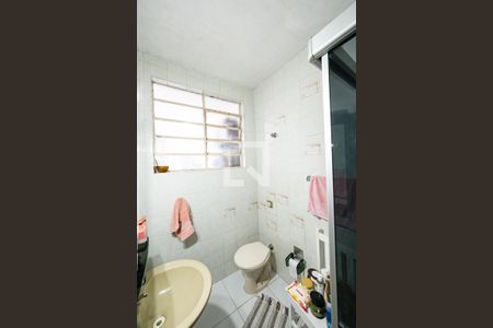 Casa à venda com 280m², 4 quartos e 2 vagas Casa à venda com 280m², 4 quartos e 2 vagasBanheiro Social