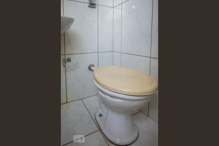 Apartamento à venda com 70m², 2 quartos e 1 vaga Apartamento à venda com 70m², 2 quartos e 1 vagaBanheiro de Serviço