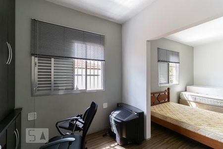 Casa à venda com 300m², 5 quartos e 2 vagas Casa à venda com 300m², 5 quartos e 2 vagasQuarto 1