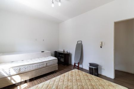 Casa à venda com 300m², 5 quartos e 2 vagas Casa à venda com 300m², 5 quartos e 2 vagasQuarto 1