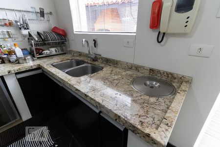 Casa à venda com 300m², 5 quartos e 2 vagas Casa à venda com 300m², 5 quartos e 2 vagasCozinha