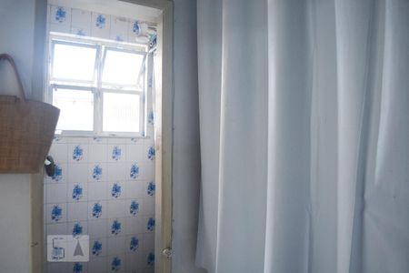 Apartamento à venda com 77m², 2 quartos e 1 vaga Apartamento à venda com 77m², 2 quartos e 1 vagaQuarto de Serviço