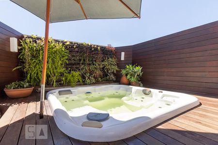 Apartamento à venda com 470m², 4 quartos e 4 vagasBanheira