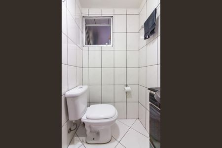 Apartamento à venda com 70m², 3 quartos e 1 vaga Apartamento à venda com 70m², 3 quartos e 1 vagaBanheiro