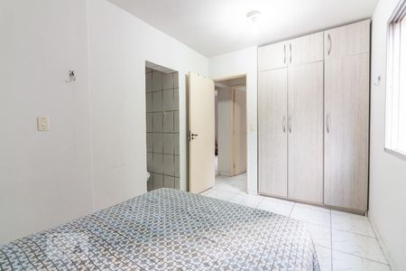 Apartamento à venda com 70m², 3 quartos e 1 vaga Apartamento à venda com 70m², 3 quartos e 1 vagaSuíte