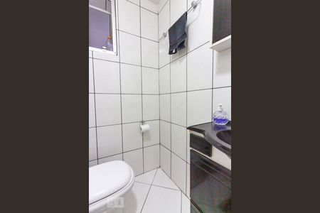 Apartamento à venda com 70m², 3 quartos e 1 vaga Apartamento à venda com 70m², 3 quartos e 1 vagaBanheiro