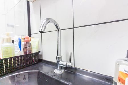 Apartamento à venda com 70m², 3 quartos e 1 vaga Apartamento à venda com 70m², 3 quartos e 1 vagaDetalhe do Banheiro da Suíte