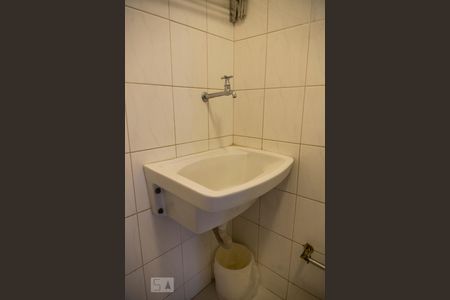 Banheiro de apartamento para alugar com 1 quarto, 30m² em Copacabana, Rio de Janeiro