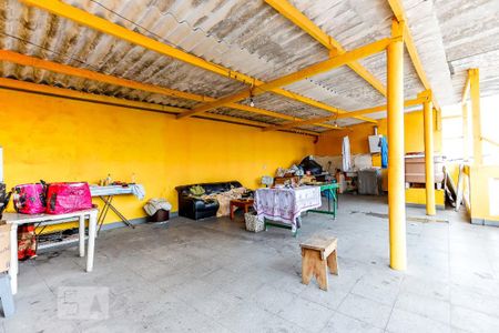 Casa à venda com 156m², 4 quartos e 2 vagas Casa à venda com 156m², 4 quartos e 2 vagasÁrea de Serviço