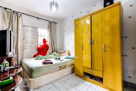 Casa à venda com 156m², 4 quartos e 2 vagas Casa à venda com 156m², 4 quartos e 2 vagasQuarto 2