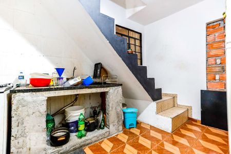 Casa à venda com 156m², 4 quartos e 2 vagas Casa à venda com 156m², 4 quartos e 2 vagasCozinha