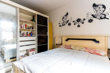 Casa à venda com 156m², 4 quartos e 2 vagas Casa à venda com 156m², 4 quartos e 2 vagasQuarto 1