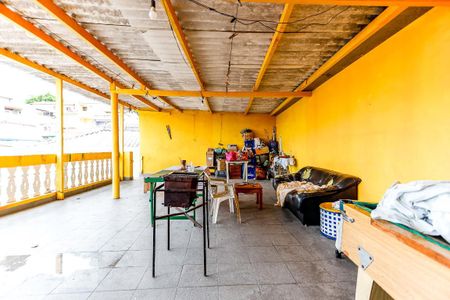 Casa à venda com 156m², 4 quartos e 2 vagas Casa à venda com 156m², 4 quartos e 2 vagasÁrea de Serviço