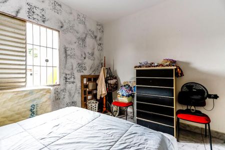 Casa à venda com 156m², 4 quartos e 2 vagas Casa à venda com 156m², 4 quartos e 2 vagasQuarto 1