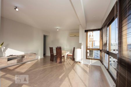 Sala  de apartamento para alugar com 3 quartos, 127m² em Rio Branco, Porto Alegre